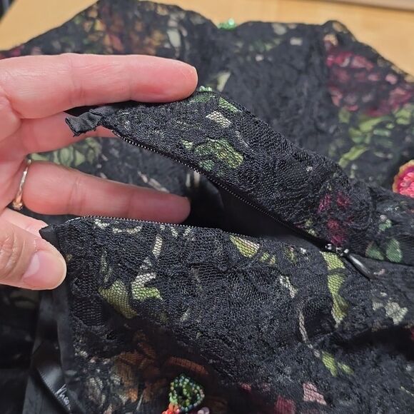 {Nicole Miller New York} 90s Y2K Lace Overlay Floral Sequins Asymmetrical Skirt - Picture 13 of 16